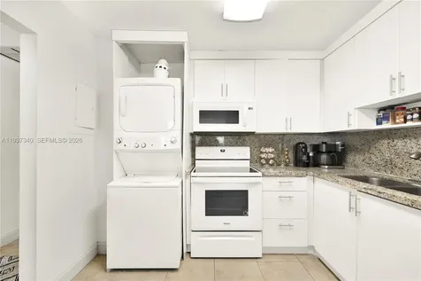 1901 Brickell Avenue Miami FL 33129