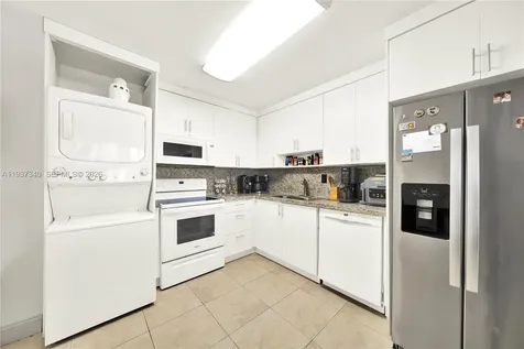1901 Brickell Avenue Miami FL 33129