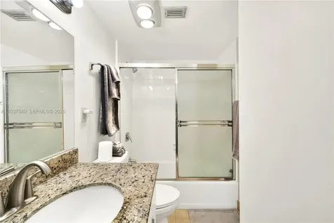 1901 Brickell Avenue Miami FL 33129
