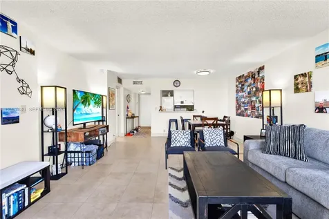 1901 Brickell Avenue Miami FL 33129