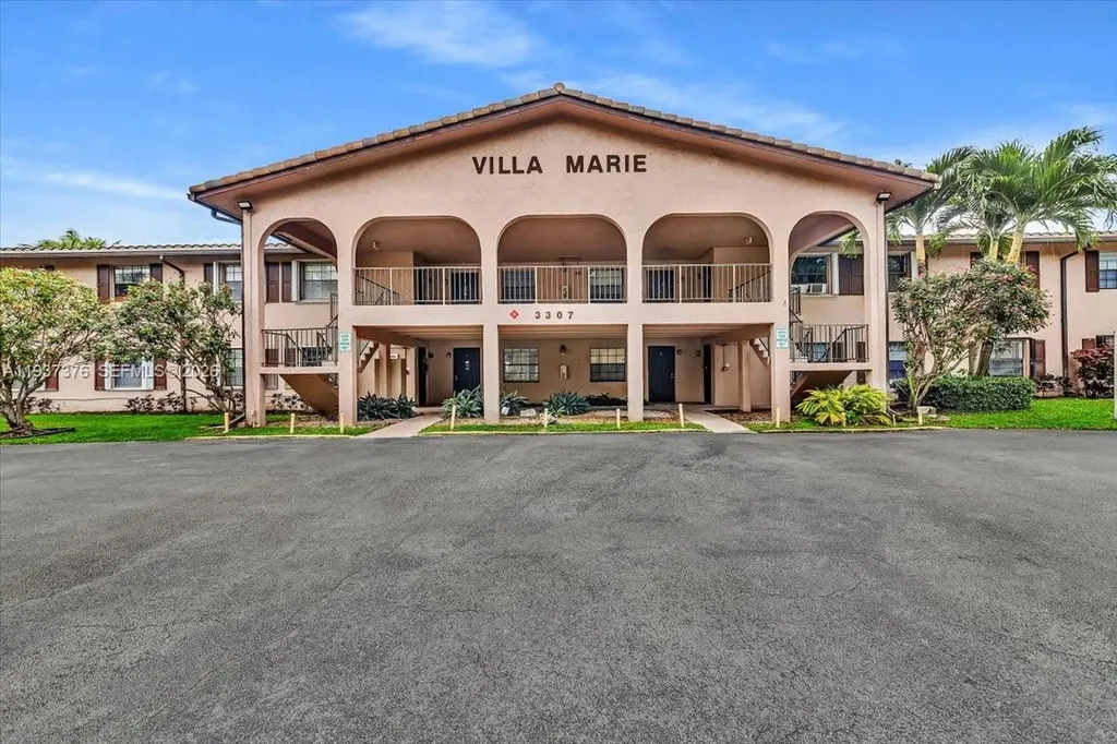 3307 NW 108th Drive Coral Springs FL 33065