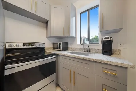 2162 SW 14th Terrace Miami FL 33145