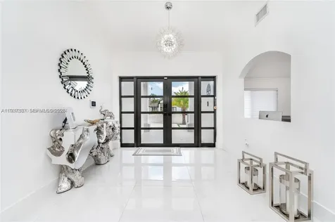 9701 SW 56th Terrace Miami FL 33173
