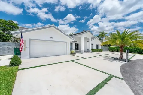 9701 SW 56th Terrace Miami FL 33173
