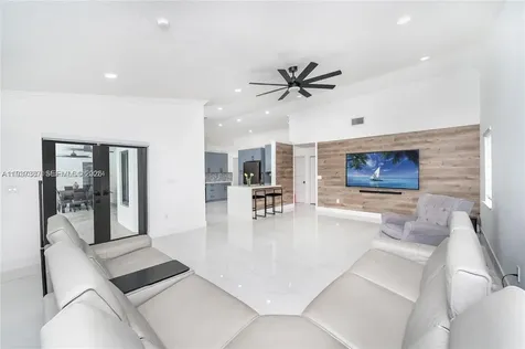 9701 SW 56th Terrace Miami FL 33173