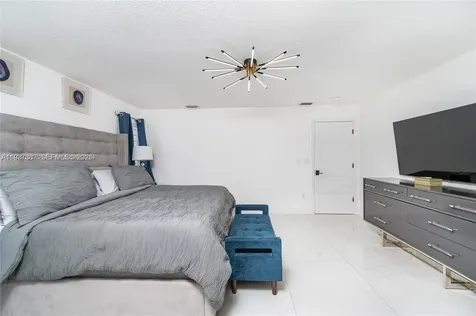9701 SW 56th Terrace Miami FL 33173