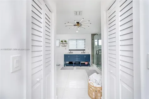 9701 SW 56th Terrace Miami FL 33173