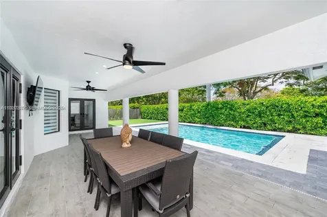 9701 SW 56th Terrace Miami FL 33173