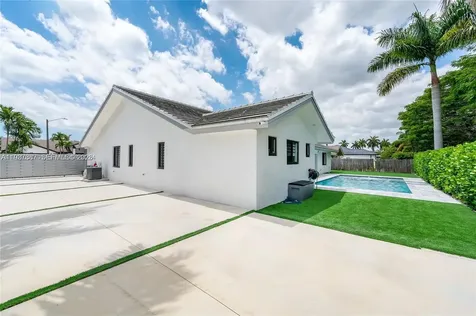 9701 SW 56th Terrace Miami FL 33173