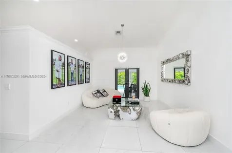 9701 SW 56th Terrace Miami FL 33173