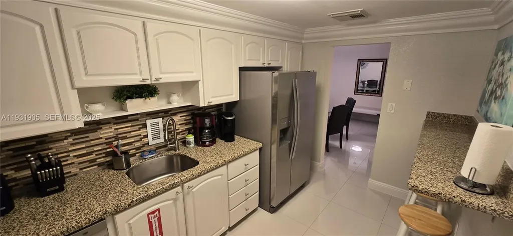4001 S Ocean Drive Hollywood FL 33019