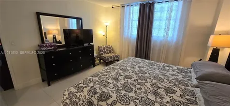 4001 S Ocean Drive Hollywood FL 33019