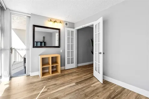 400 Leslie Drive Hallandale Beach FL 33009