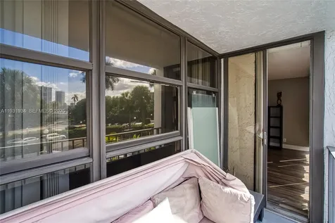 400 Leslie Drive Hallandale Beach FL 33009