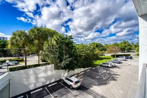 400 Leslie Drive Hallandale Beach FL 33009