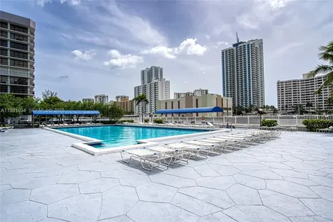 400 Leslie Drive Hallandale Beach FL 33009
