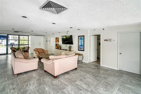 400 Leslie Drive Hallandale Beach FL 33009