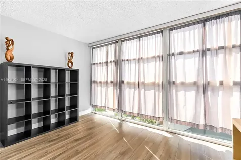 400 Leslie Drive Hallandale Beach FL 33009