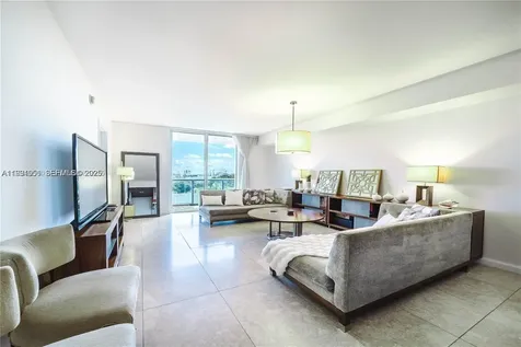 50 Biscayne Boulevard Miami FL 33132
