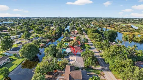 1051 W Tropical Way Plantation FL 33317