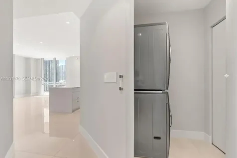 1010 SW 2nd Avenue Miami FL 33130