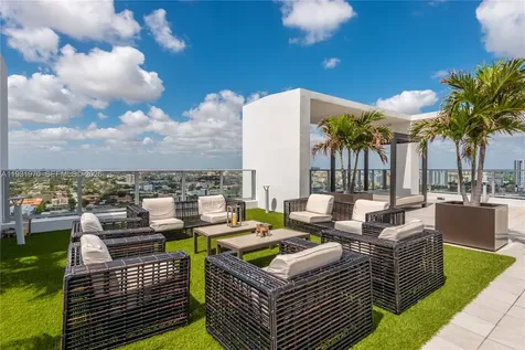 1010 SW 2nd Avenue Miami FL 33130