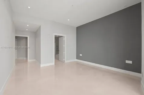 1010 SW 2nd Avenue Miami FL 33130