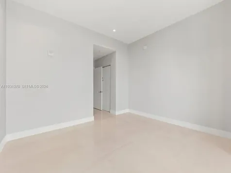 1010 SW 2nd Avenue Miami FL 33130