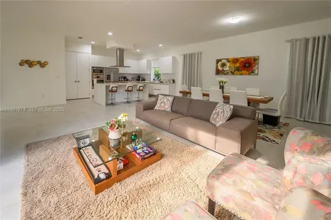 10126 NW 76th Terrace Doral FL 33178