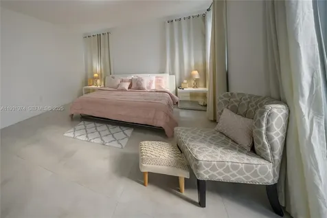 10126 NW 76th Terrace Doral FL 33178