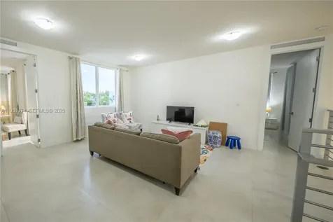 10126 NW 76th Terrace Doral FL 33178