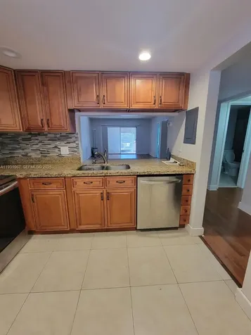 4321 NW 9th Avenue Deerfield Beach FL 33064