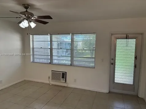 306 Norwich M West Palm Beach FL 33417
