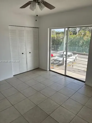 306 Norwich M West Palm Beach FL 33417