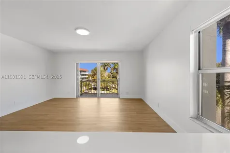 455 S Pine Island Road Plantation FL 33324