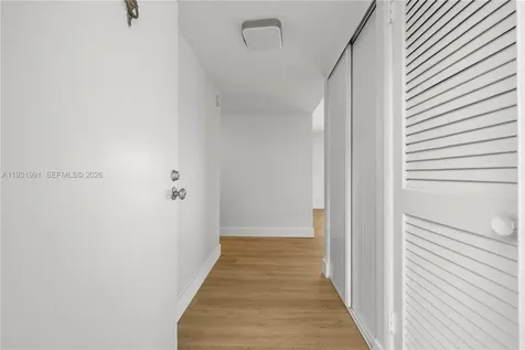 455 S Pine Island Road Plantation FL 33324