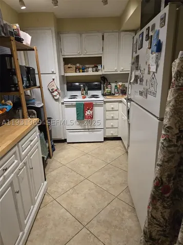 3100 N Palm Aire Drive Pompano Beach FL 33069