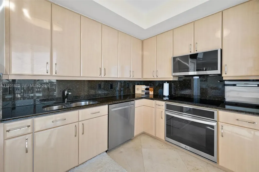 100 S Birch Road Fort Lauderdale FL 33316