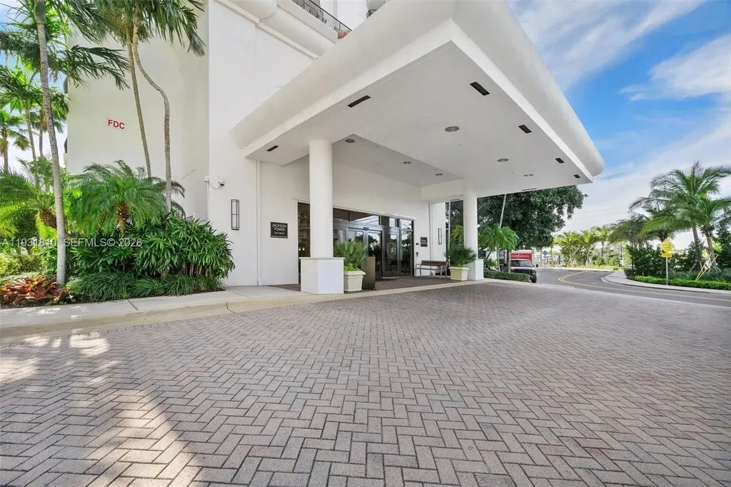 100 S Birch Road Fort Lauderdale FL 33316