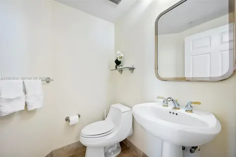 100 S Birch Road Fort Lauderdale FL 33316