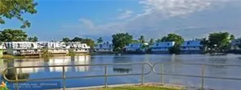 4051 NE 13th Avenue Oakland Park FL 33334