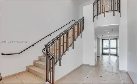 6900 SW 80th Street Miami FL 33143