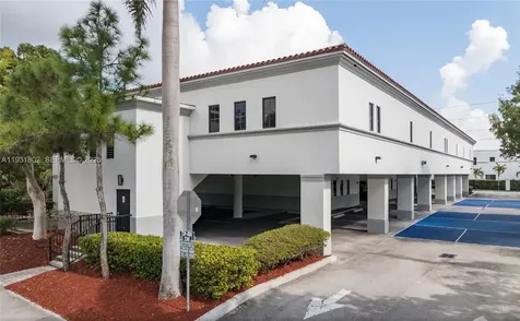 6900 SW 80th Street Miami FL 33143
