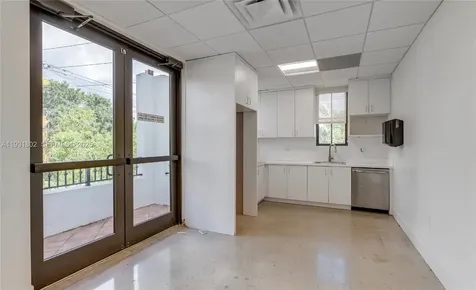 6900 SW 80th Street Miami FL 33143