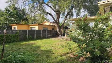 17090 NE 3rd Court North Miami Beach FL 33162