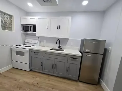 845 NW 3rd Street Miami FL 33128