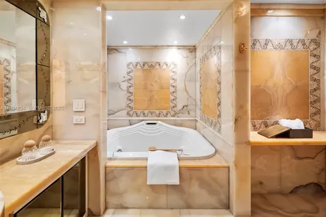 7471 Fisher Island Drive Miami Beach FL 33109