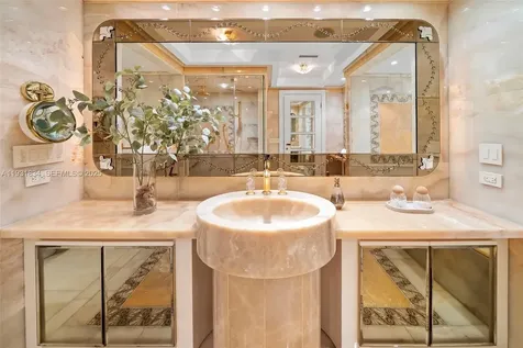7471 Fisher Island Drive Miami Beach FL 33109