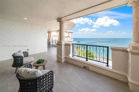 7471 Fisher Island Drive Miami Beach FL 33109