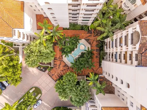 7471 Fisher Island Drive Miami Beach FL 33109